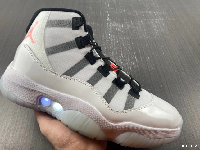 Cheap Plug) Air Adapt DD3522-100 (CN Jordan 11 White 0717
